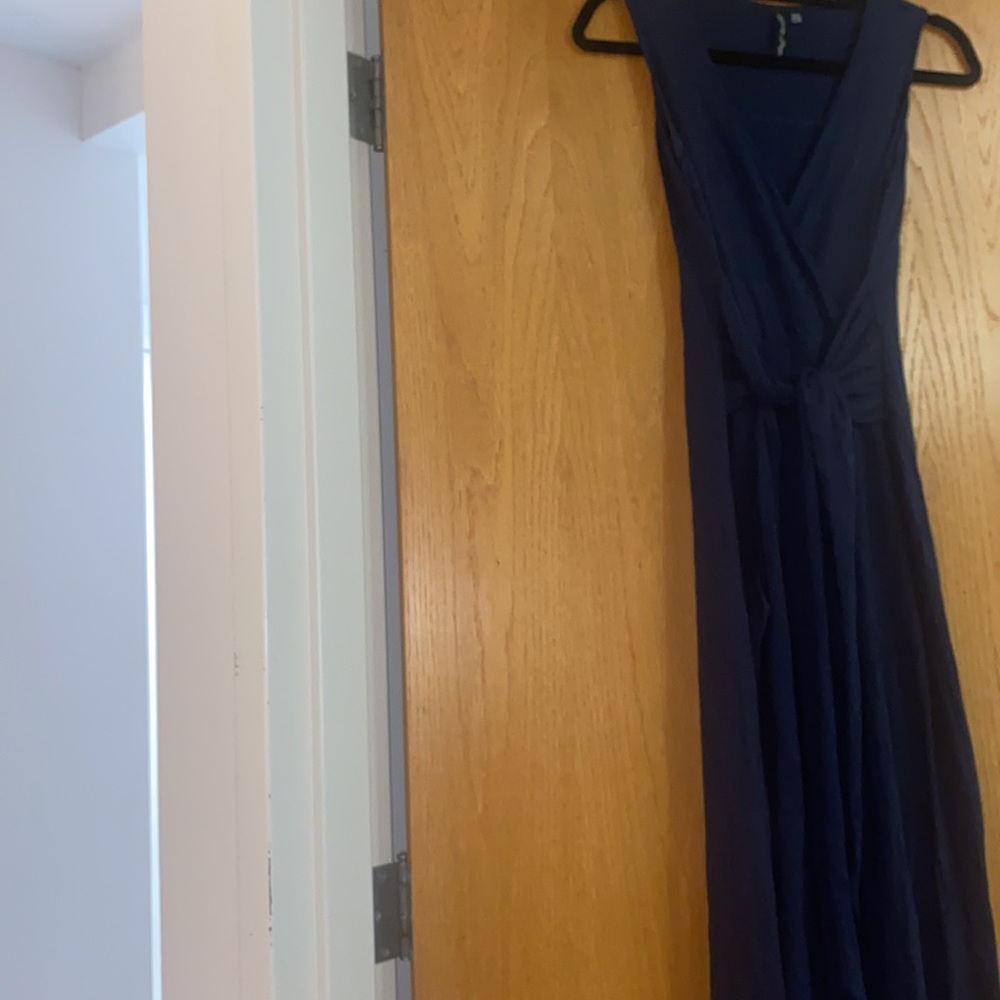 Soft navy maxi dress - Picture 5 of 8